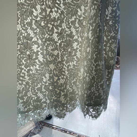 Banana Republic Ivory Lace Pencil Skirt Size 16 - Picture 4 of 10